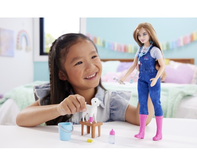 Barbie papusa barbie you can be medic veterinar Barbie papusa barbie you can be medic veterinar