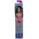 Papusa barbie blonda cu costum de baie roz la piscina Papusa barbie blonda cu costum de baie roz la piscina