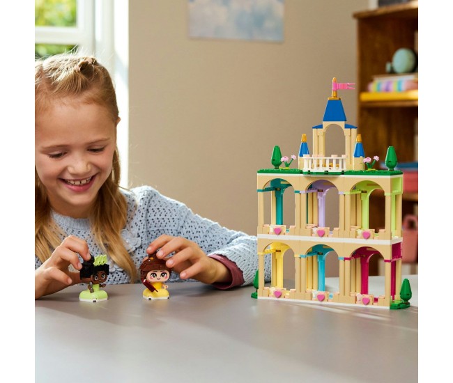 Lego disney princess miniprintesele belle si tiana la castel 43291