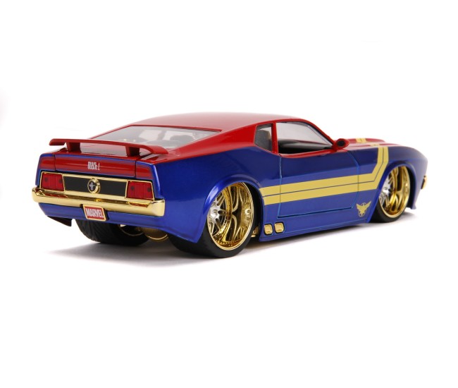 Masinuta metalica captain marvel 1973 ford mustang mach 1 scara 1 la 24 Masinuta metalica captain marvel 1973 ford mustang mach 1 scara 1 la 24