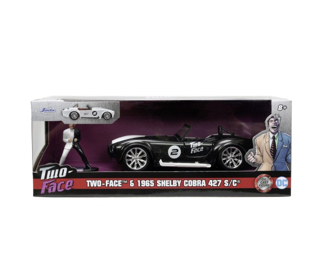 Jada batman set figurina two face si masinuta metalica shelby cobra 427 scara 1:32 Jada batman set figurina two face si masinuta metalica shelby cobra 427 scara 1:32