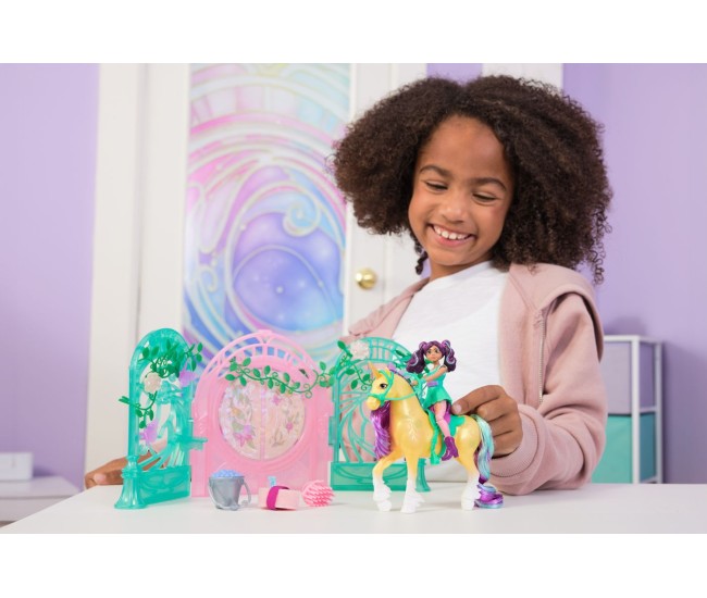 Unicorn academy set papusa ava si unicornul leaf cu accesorii Unicorn academy set papusa ava si unicornul leaf cu accesorii