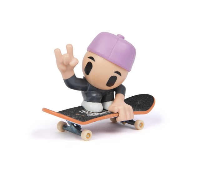 Tech dech sk8 crew pachet placa si figurina 9.6cm sapca mov Tech dech sk8 crew pachet placa si figurina 9.6cm sapca mov