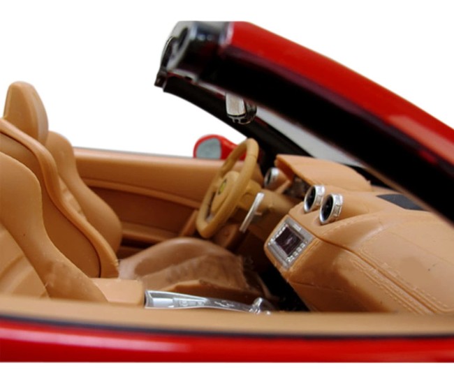 Masina cu telecomanda ferrari california scara 1 la 12 Masina cu telecomanda ferrari california scara 1 la 12