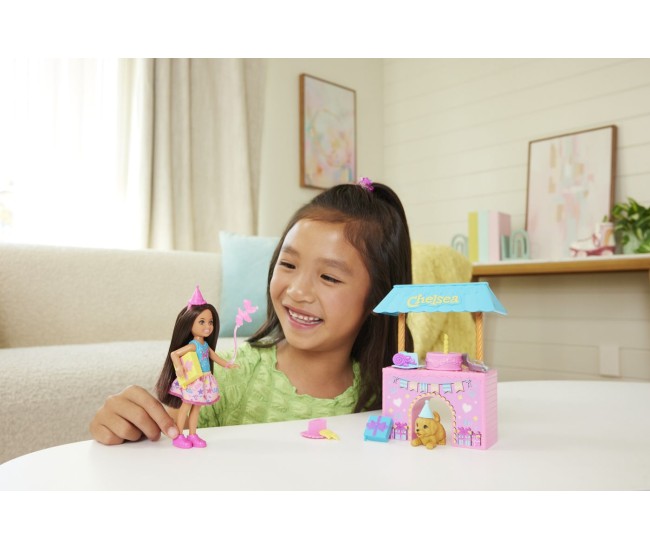 Barbie family and friends set clubul lui chelsea zi de nastere
