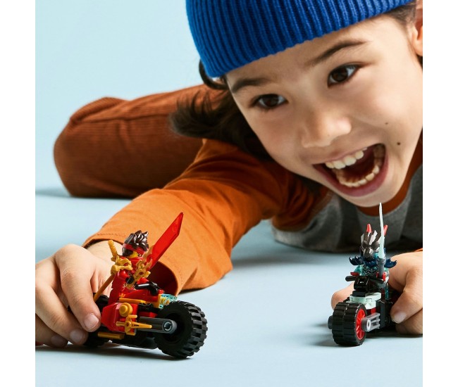 Lego ninjago cursa de viteza cu motocicleta lui kai 71838