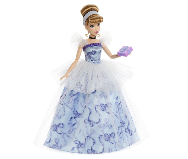 Disney princess papusa cenusareasa 30cm zi de nastere Disney princess papusa cenusareasa 30cm zi de nastere