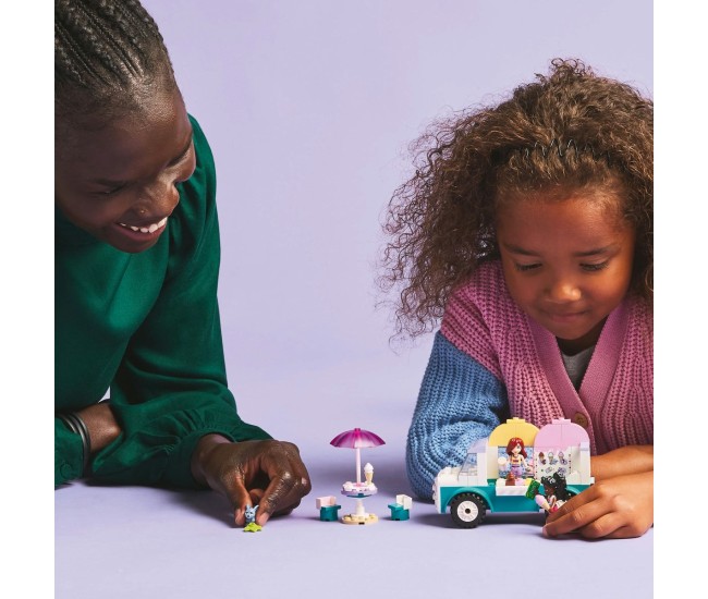 Lego friends furgoneta de inghetata in orasul heartlake 42644 Lego friends furgoneta de inghetata in orasul heartlake 42644