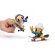 Tech deck sk8 crew pachet 2 seturi plita si figurina 9.6cm casca alba si casti gri Tech deck sk8 crew pachet 2 seturi plita si figurina 9.6cm casca alba si casti gri