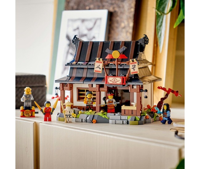 Legi ninjago fierarul patru arme la a 15 a aniversare 71858 Legi ninjago fierarul patru arme la a 15 a aniversare 71858