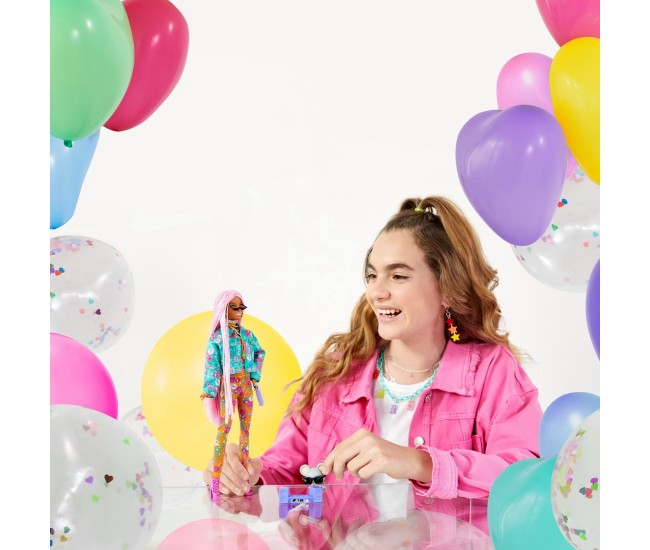 Papusa barbie extra style codite impletite Papusa barbie extra style codite impletite