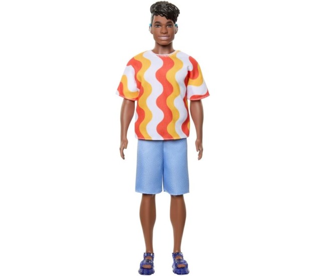 Barbie papusa baiat fashionistas cu tricou cu dungi albe si portocalii si aparate auditive Barbie papusa baiat fashionistas cu tricou cu dungi albe si portocalii si aparate auditive