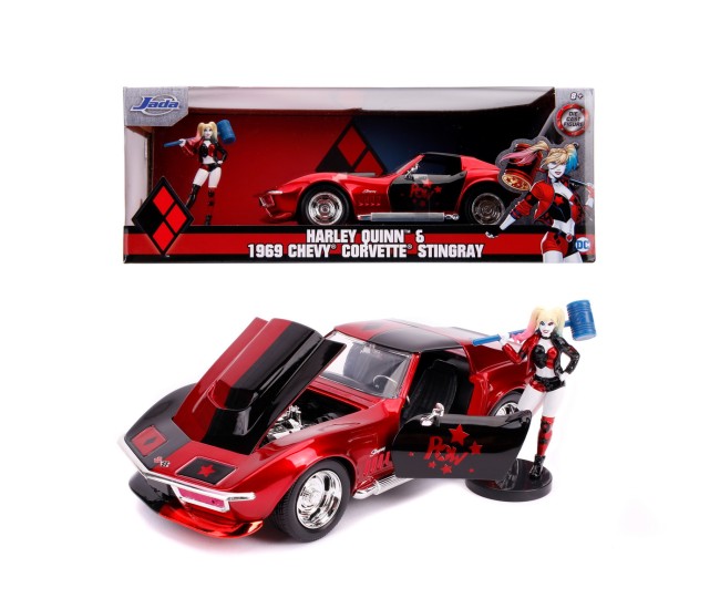 Masinuta din metal harley quinn 1969 chevy corvette scara 1:24 Masinuta din metal harley quinn 1969 chevy corvette scara 1:24