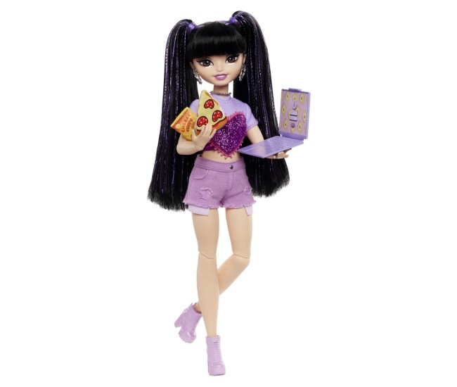 Barbie dream besties papusa renee cu accesorii Barbie dream besties papusa renee cu accesorii