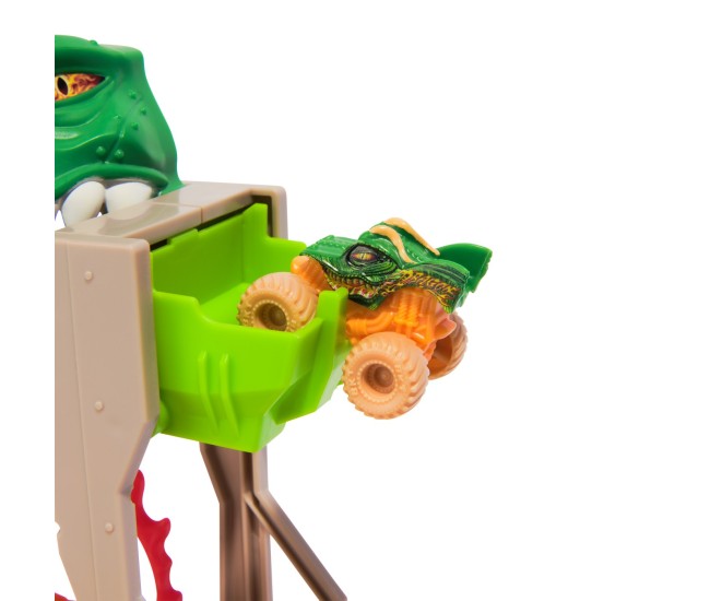 Monster jam set dragon dungeon of doom Monster jam set dragon dungeon of doom