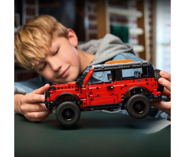 Lego technic ford bronco suv 42213 Lego technic ford bronco suv 42213